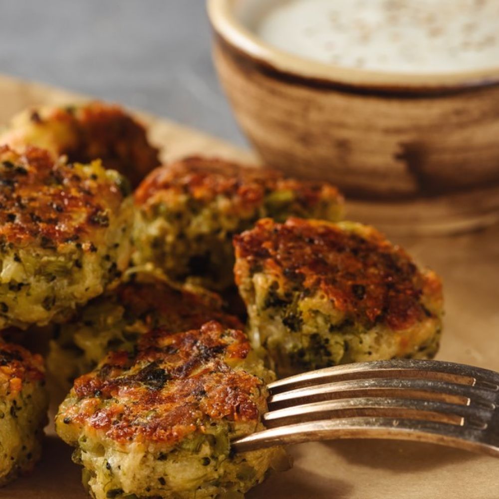 Broccoli Balls with Cheddar Cheese