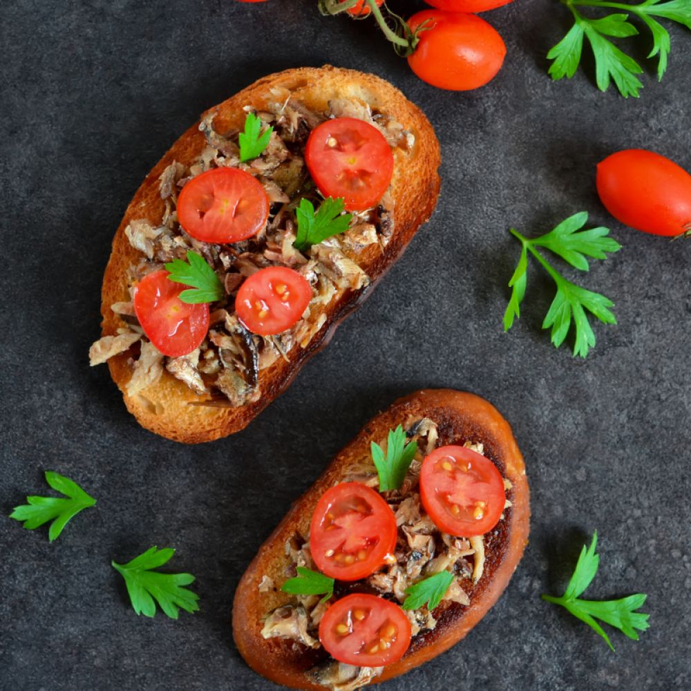 Toast with Sardines and Cream Cheese