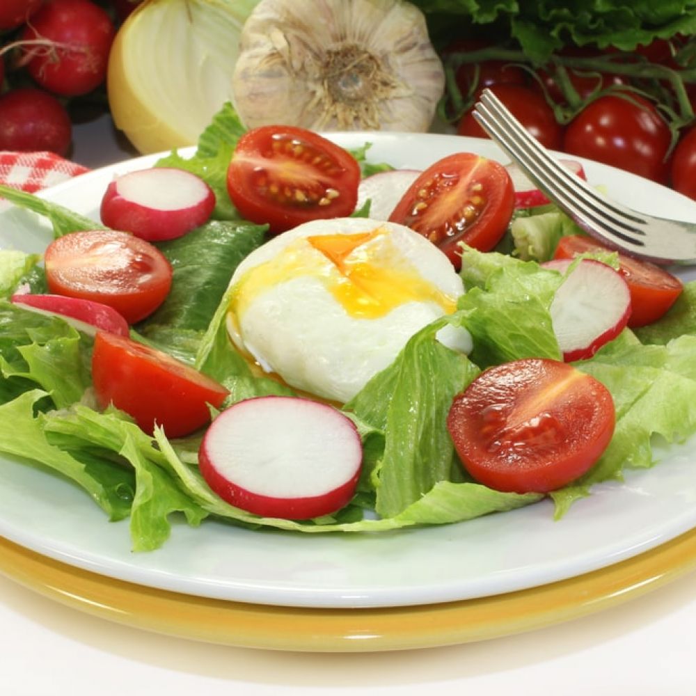 Poached Eggs with Vegetables