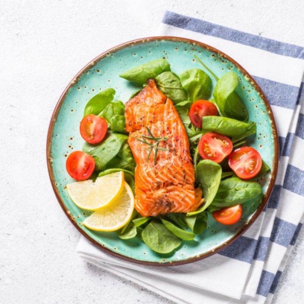 Grilled Salmon with Fresh Salad