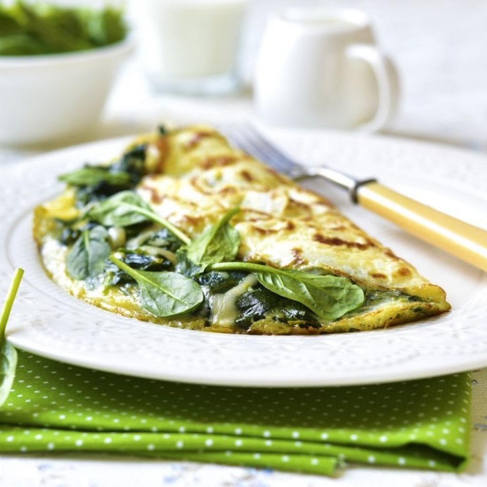 Cheesy Omelet with Spinach