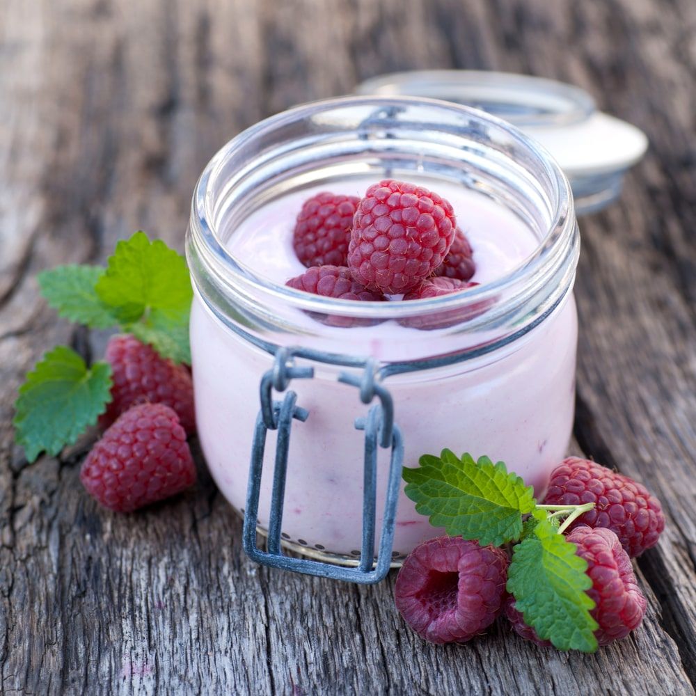 Yoghurt with Mascarpone and Raspberries