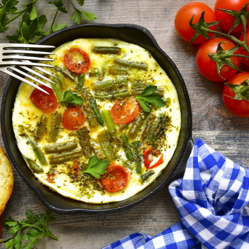 Omelet with Cherry Tomatoes and Asparagus